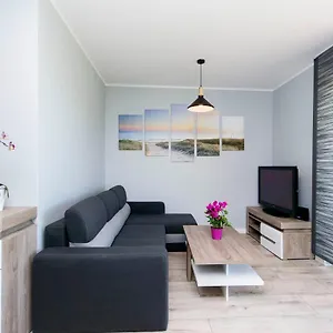 apartament-nad-morzem-wyspa-sobieszewska.gdanskhotel.org/