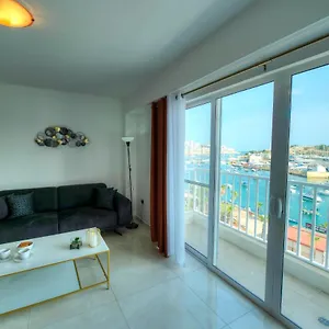 seafront-beautifully-furnished-2-bedrooms-gogzr1-3.qawrahotelsmalta.org/